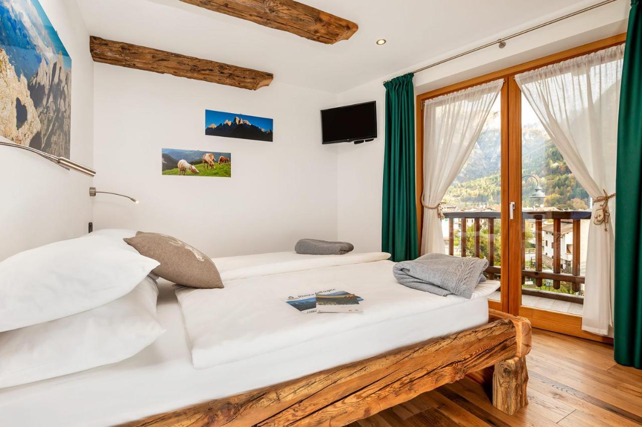 B&B Sot L'Agner - Ospitalita Diffusa Conca Agordina Taibon Экстерьер фото